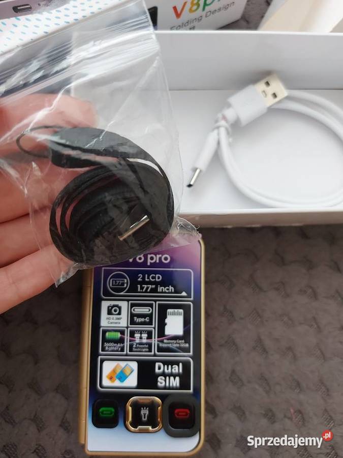 Mały telefon V8 pro Sosnowiec