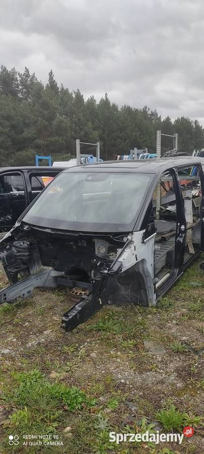 Mercedes V Klasa EQV Nadwozie dachy boki Orońsko