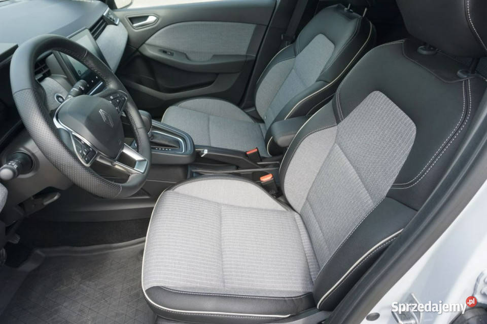 Renault Clio 16 ETech 145 AUT Techno Hybrid serwisowany w ASO Lublin sprzedam