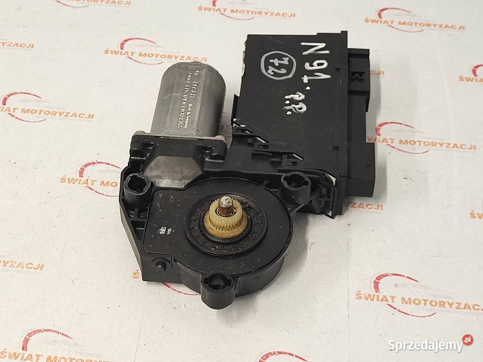 CAYENNE I 7L5 22 D silniczek szyby prawy przód świętokrzyskie Kielce