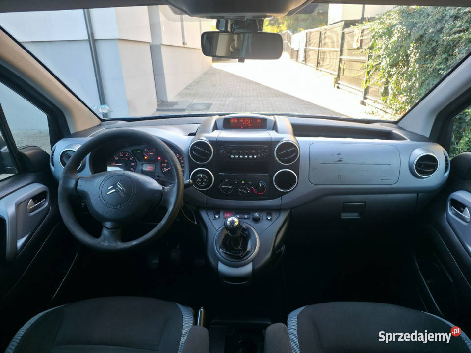 Citroen Berlingo 16 Diesel Serwisowany Bogate autoalarm Berlingo Piekoszów