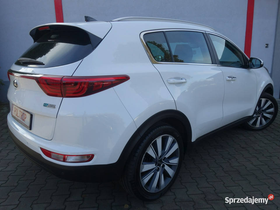 Kia Sportage 17D Ledy Navi Panorama Skóra 116KM sprzedam
