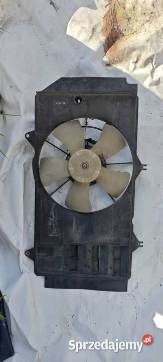 TOYOTA YARIS I 14 D4D 1227508362 osobowe