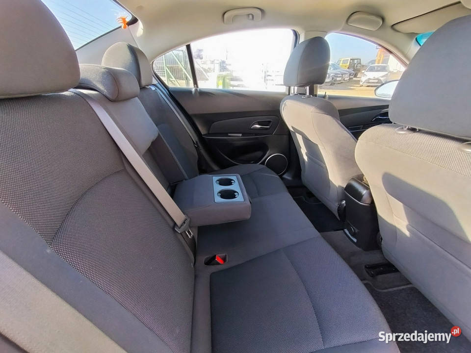 Chevrolet Cruze 18 140SedanAlu 18 Sedan / Limuzyna Harklowa