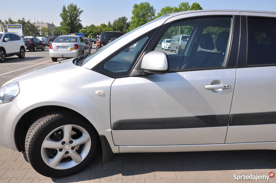 SUZUKI SX4 2WD 16 107 benzyna 1 wł salon manualna Kraków