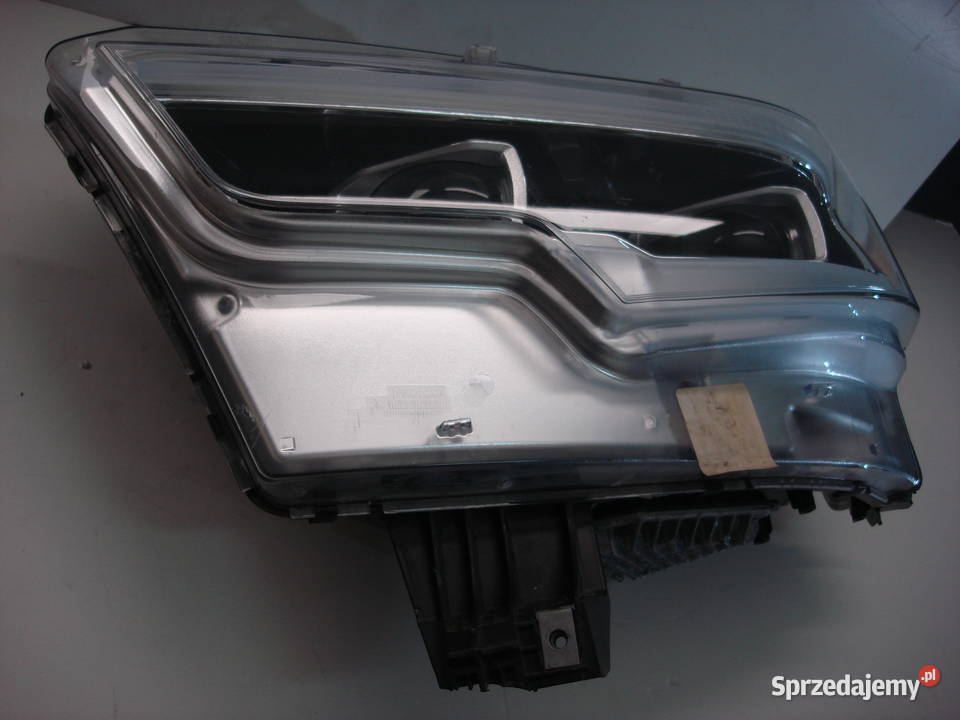 DODGE RAM 1500 IV Reflektor przedni lewy DT RAM lewe