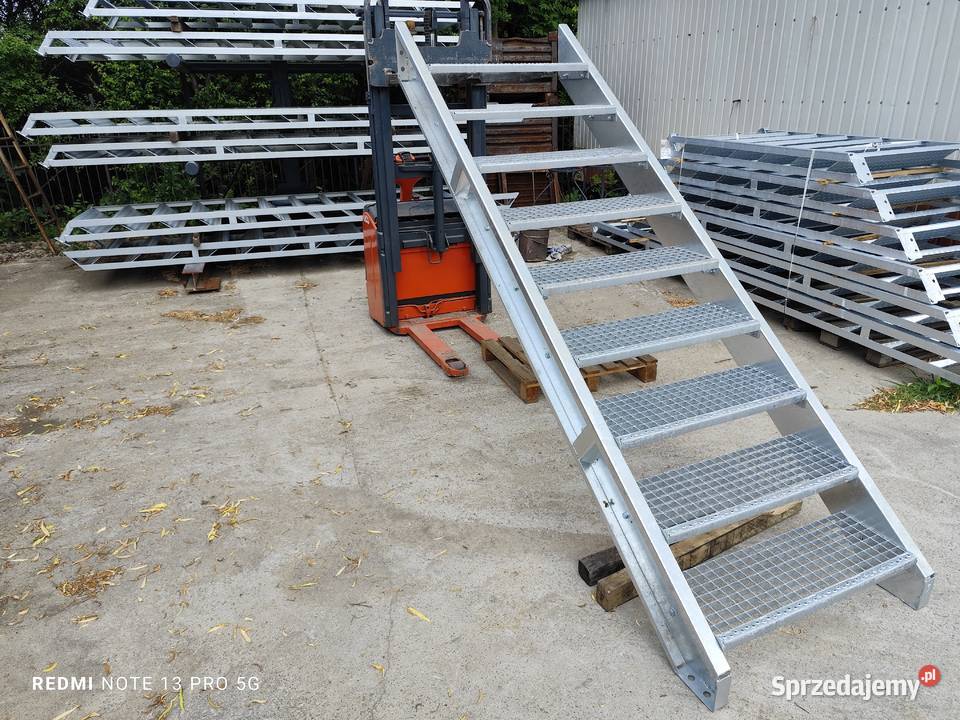 Schody metalowe wema wejście na Elżbieta
