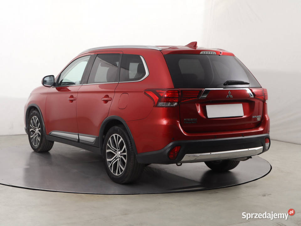 Mitsubishi Outlander 20 gniazdo USB
