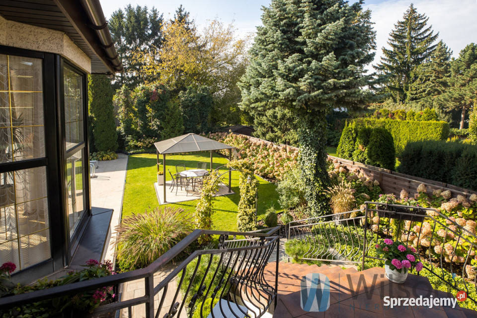 Dom wolnostojący Warszawa Kolejarska 36319m2 mazowieckie