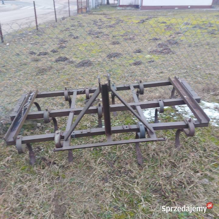 Sprzedam maszyny nieuszkodzony Łochów