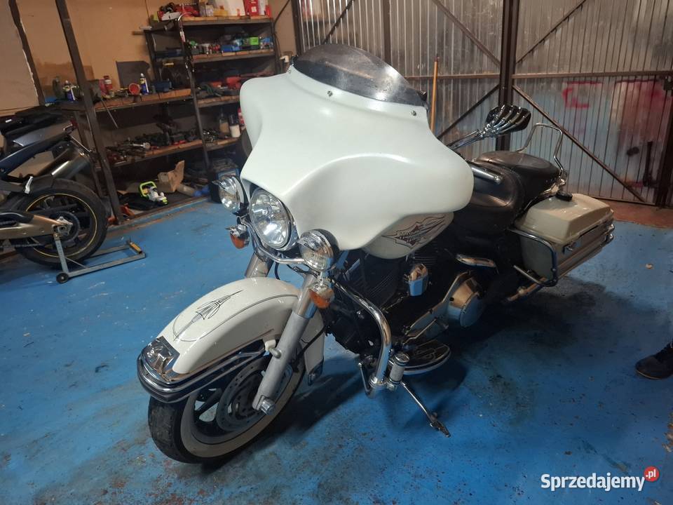Harley Davidson Police Road King Szymbark