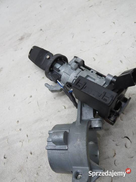 STACYJKA KLUCZYK ZAFIRA C 13430185 osobowe