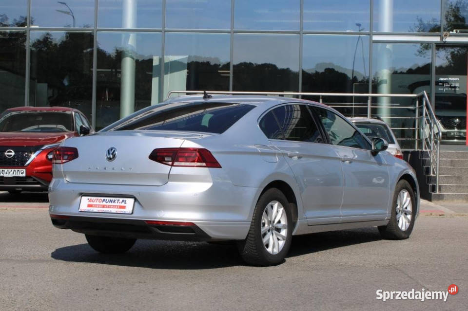Volkswagen Passat 2020r Carplay Temp Adapt ergo nieuszkodzony Passat Kraków
