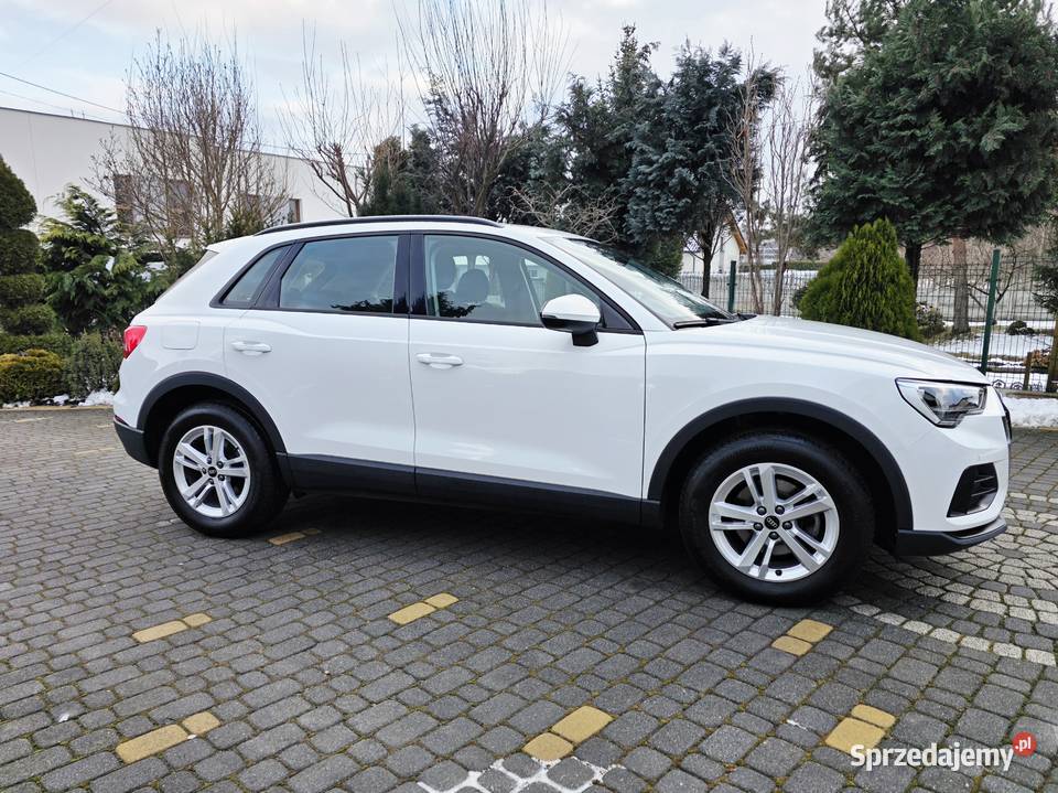 Audi Q3 15 TFSI 150 mHEV Miękka Hybryda 1 kupiony w polskim salonie Będzin