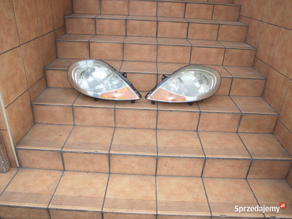 Opel Vivaro lampy przód 2007 2014r europa dostawcze Kalisz