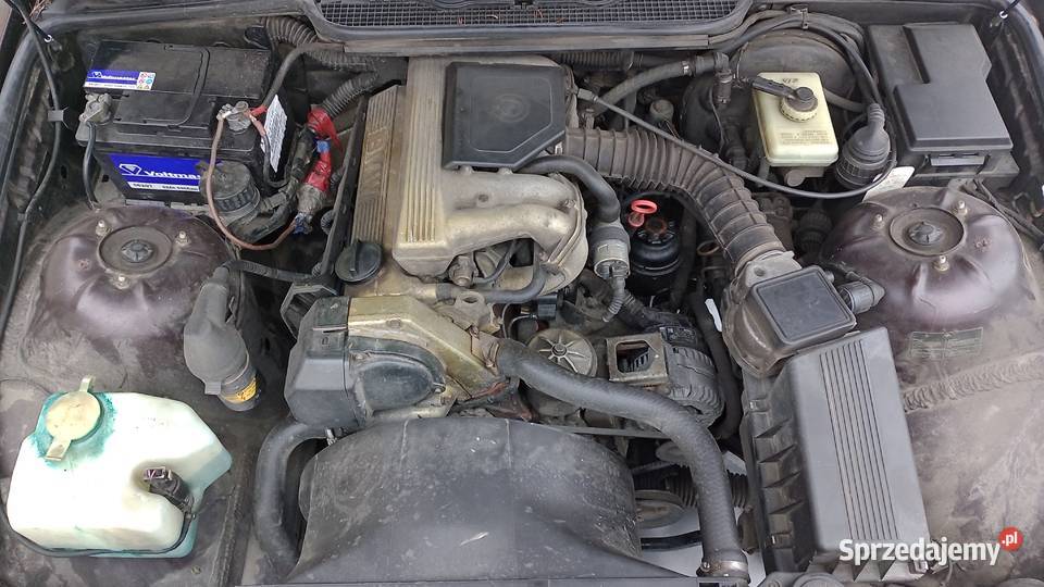 BMW E36 II właściciel zadbany garażowany 198000km