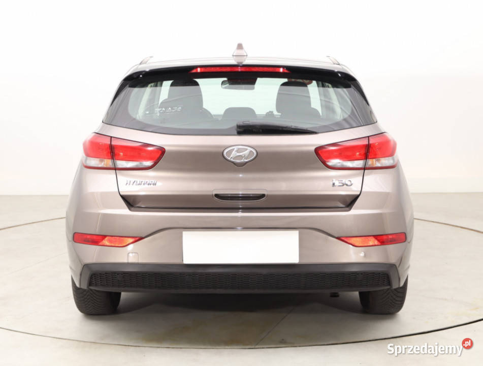 Hyundai i30 15 DPI nieuszkodzony i30 Bielany Wrocławskie