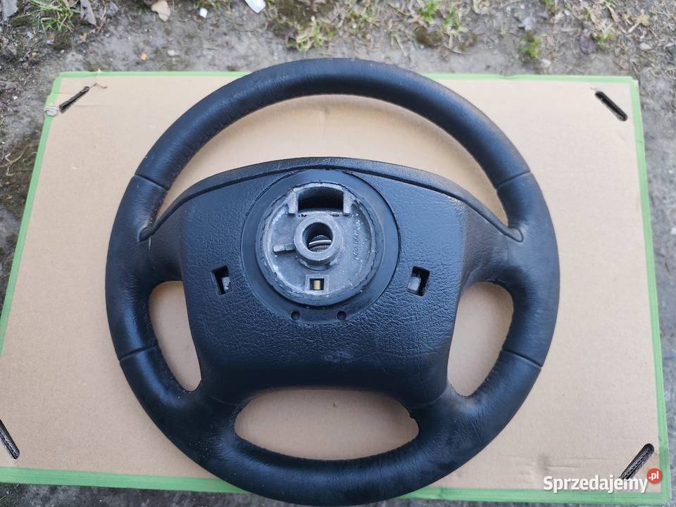 Kierownica skórzana Citroen C5 1i 2 XsaraXsara Rok produkcji 2005 sprzedam