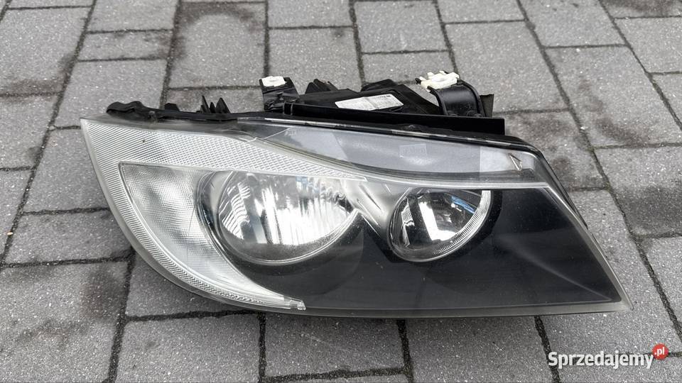 Lampa prawa BMW E90 E91 przedlift reflektor prawe Radom
