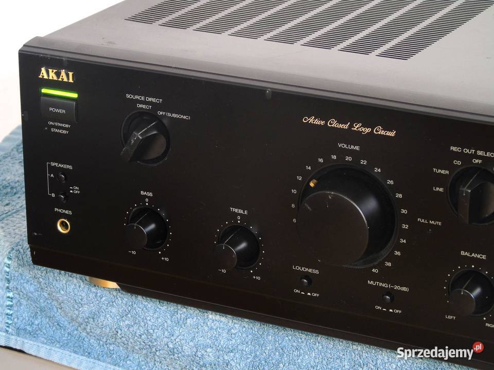 Wzmacniacz Akai AM39 sprawny i ładny DOSTAWA