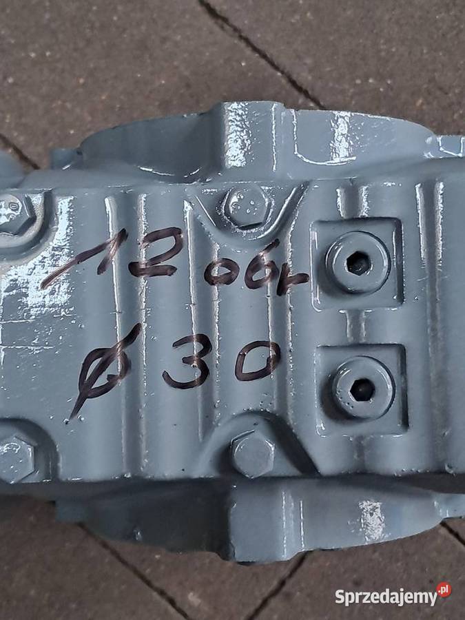 Motoreduktor 037 kW12obr Leszno