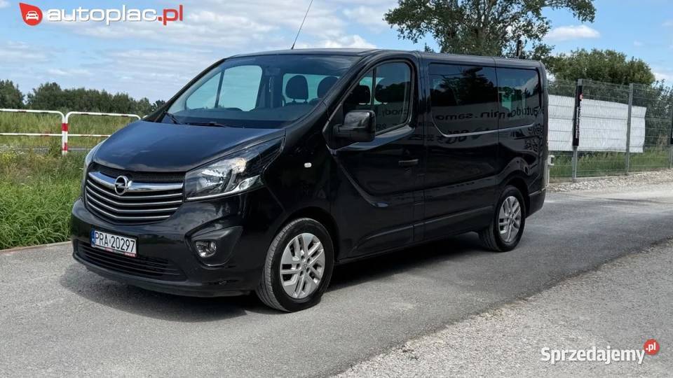 Opel Vivaro Raty 9 osobowy nawiewy w dachu na czarny sprzedam