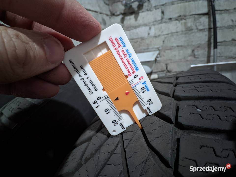 Opony zimowe 18565R15 Falken Eurowinter HS02 Rybnik sprzedam