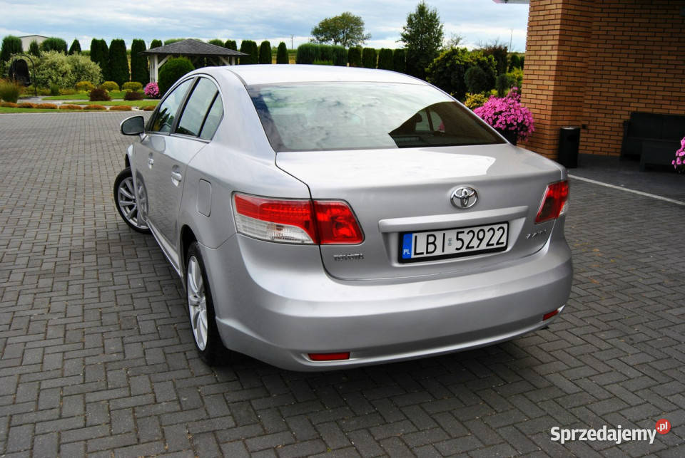Toyota Avensis Zarejestrowany Ksenony Sedan Alu Modliborzyce sprzedam