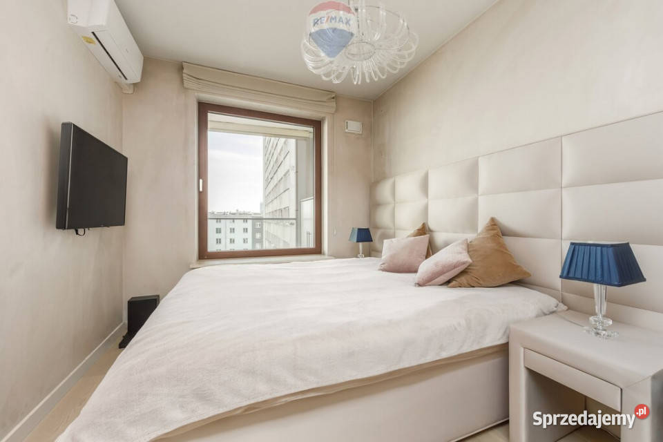 Top 12m2 loggia klima równoległa do Próżnej garaż Sprzedaż Warszawa