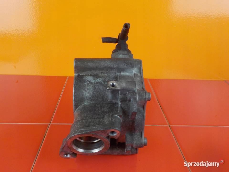 VOLVO S60 V40 V60 15 TB T3 17r 152 B4154T4 pompa Suków sprzedam