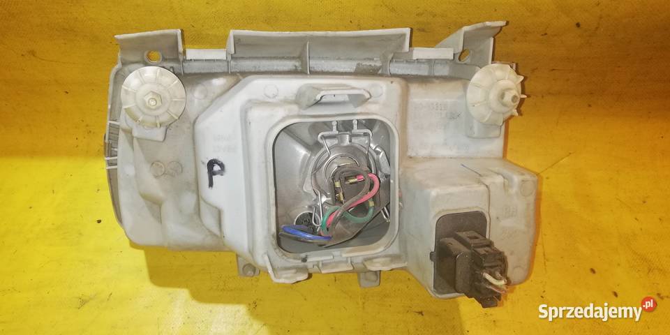 lampa przód prawa TYC VW Polo 3 r9499 Piotrków Trybunalski