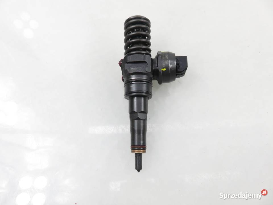 POMPOWTRYSKIWACZ AUDI A4 B6 19 TDI 038130073BA osobowe sprzedam