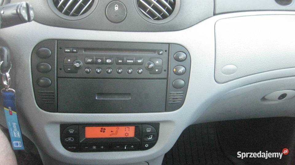 sprzedam citroen c3klimatyzacja wspomaganie wielkopolskie Ostrów Wielkopolski