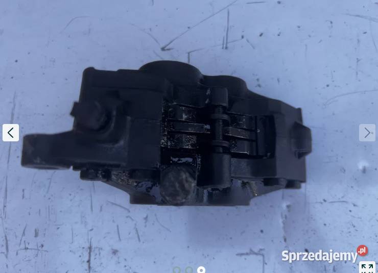 zacisk hamulcowy lewy przód Triumph Sprint ST Zaciski sprzedam