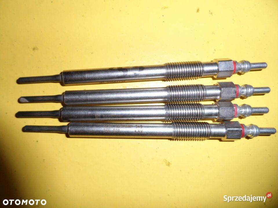ŚWIECE ŻAROWE OPEL 17 CDTI 55567737 Włoszczowa