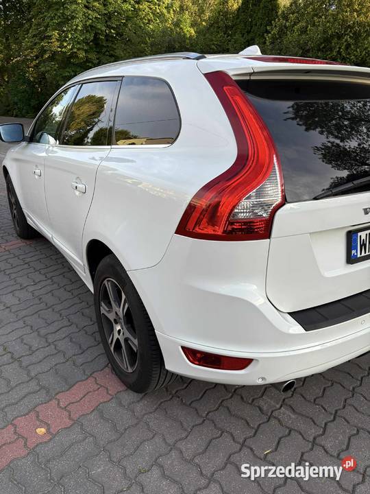 Volvo xc 60 automat AWD Panorama elektrycznie ustawiane fotele Warszawa
