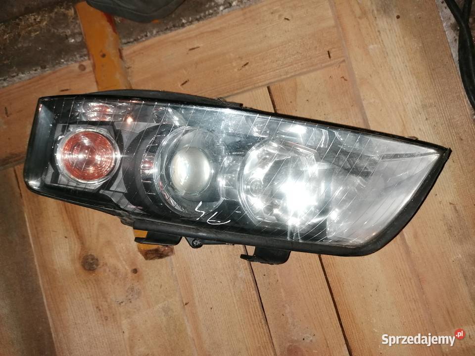 Lampy lampa Audi a4 b6 xenon lewa prawa kpl Solec nad Wisłą