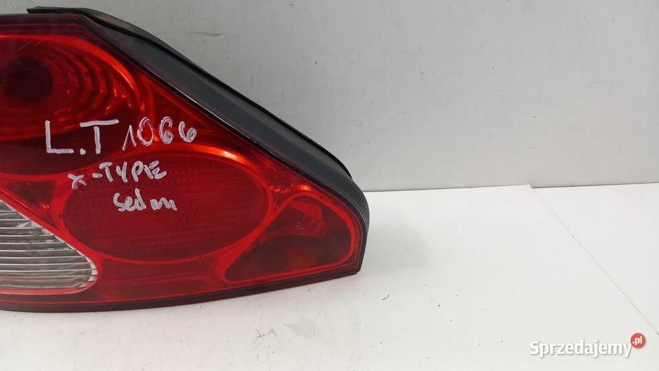 JAGUAR XTYPE SEDAN LAMPA TYŁ LEWY Zbierkowo