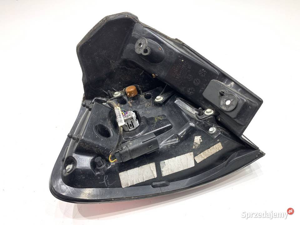 LAMPA PRAWY TYŁ JEEP CHEROKEE KL SUV ŚWIATŁO