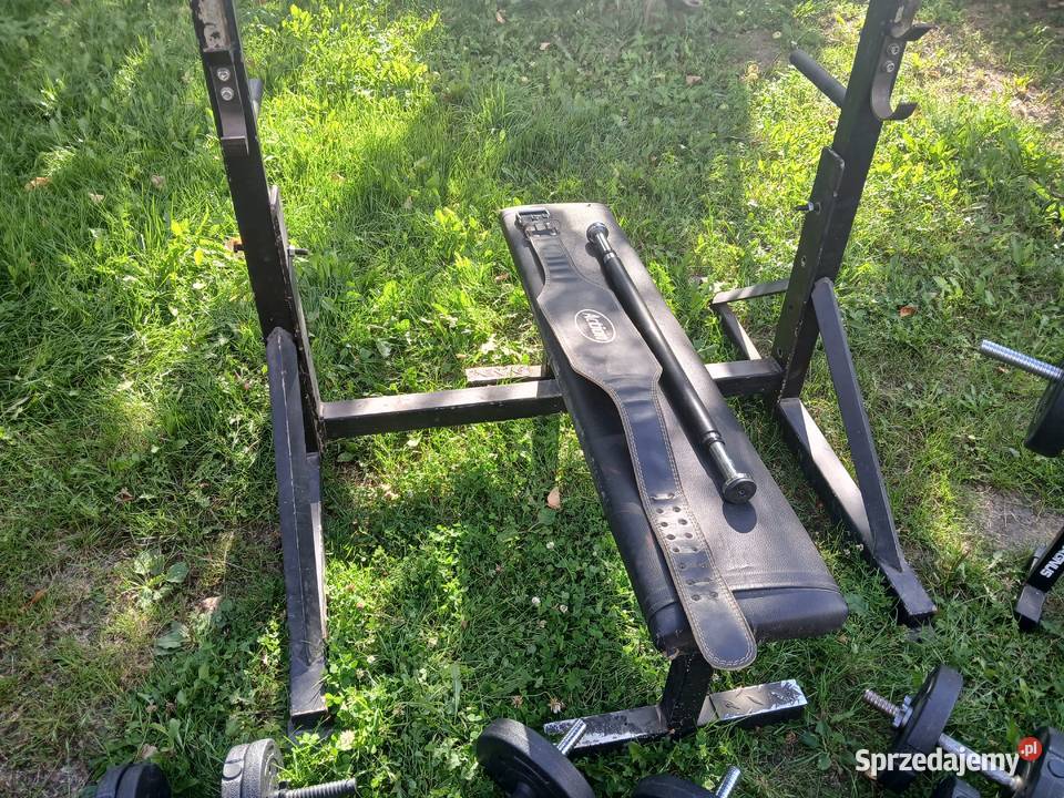 Siłownia sprzęt sportowy pas drążek ławka do