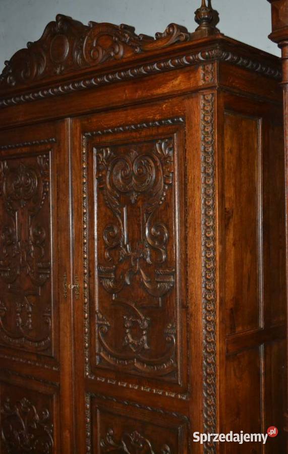 Wspaniała szafa hiszpańskasklep Dąbrowa Górnicza