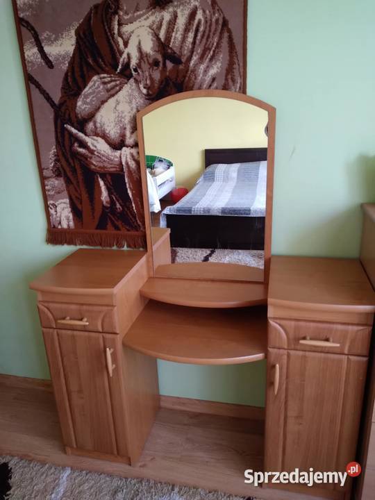Toaletka z lustrem szafki Łapy