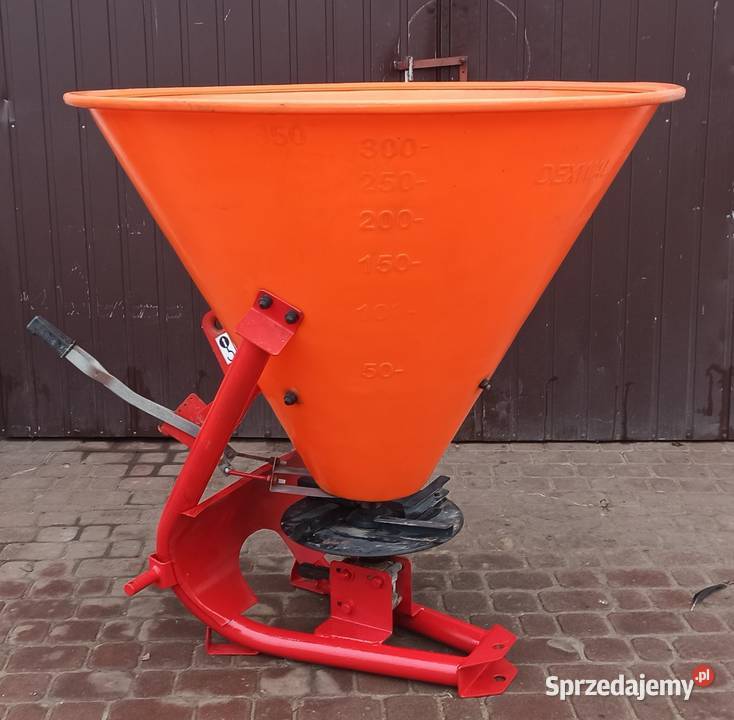 Rozsiewacz do nawozów lejek 350l 300l nieuszkodzony podkarpackie Przeworsk