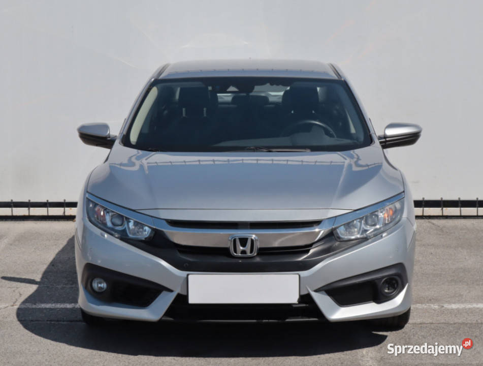 Honda Civic 15 VTEC Lublin
