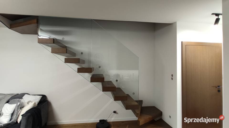 Schody polkowe nowoczesne Mińsk Mazowiecki