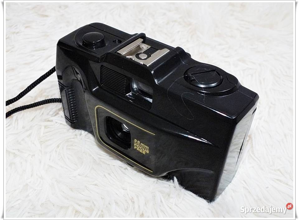Aparat analogowy z lat 80tych Sunpet Camera 35mm Żary