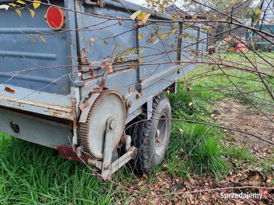 Rozrzutnik obornika jednoosiowy Bucze