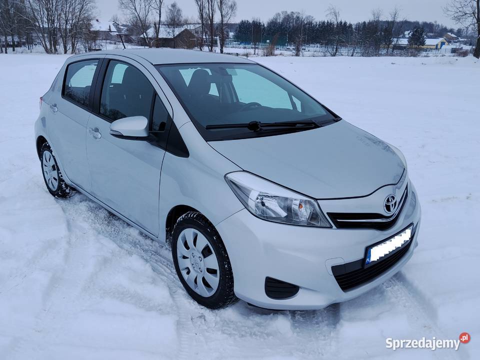 Toyota Yaris III Utrzymana w Ładnym Stanie