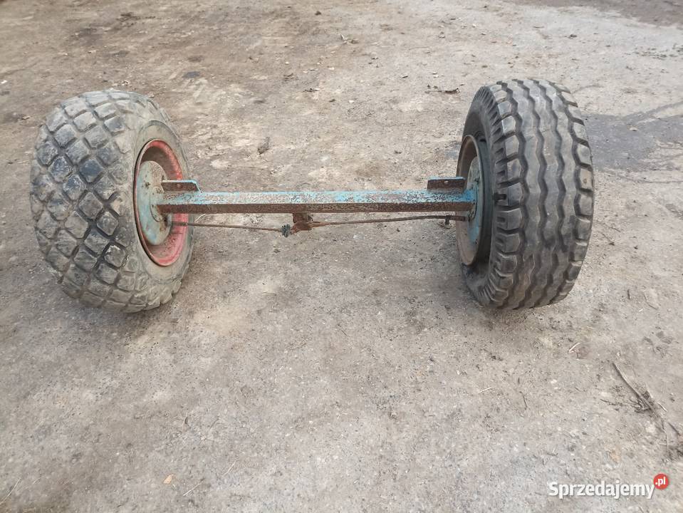 Oś z przyczepy samozbierającej Limanowa sprzedam