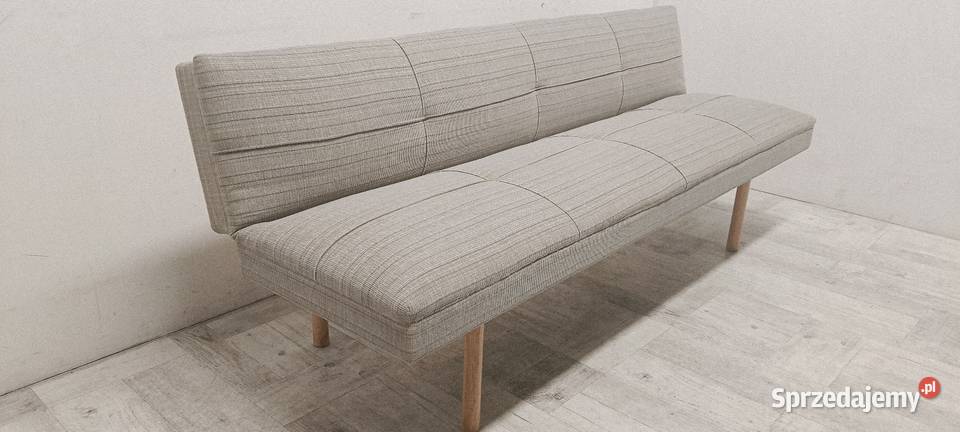 sofa kanapa model Miroslav Navratil vintage Radomsko